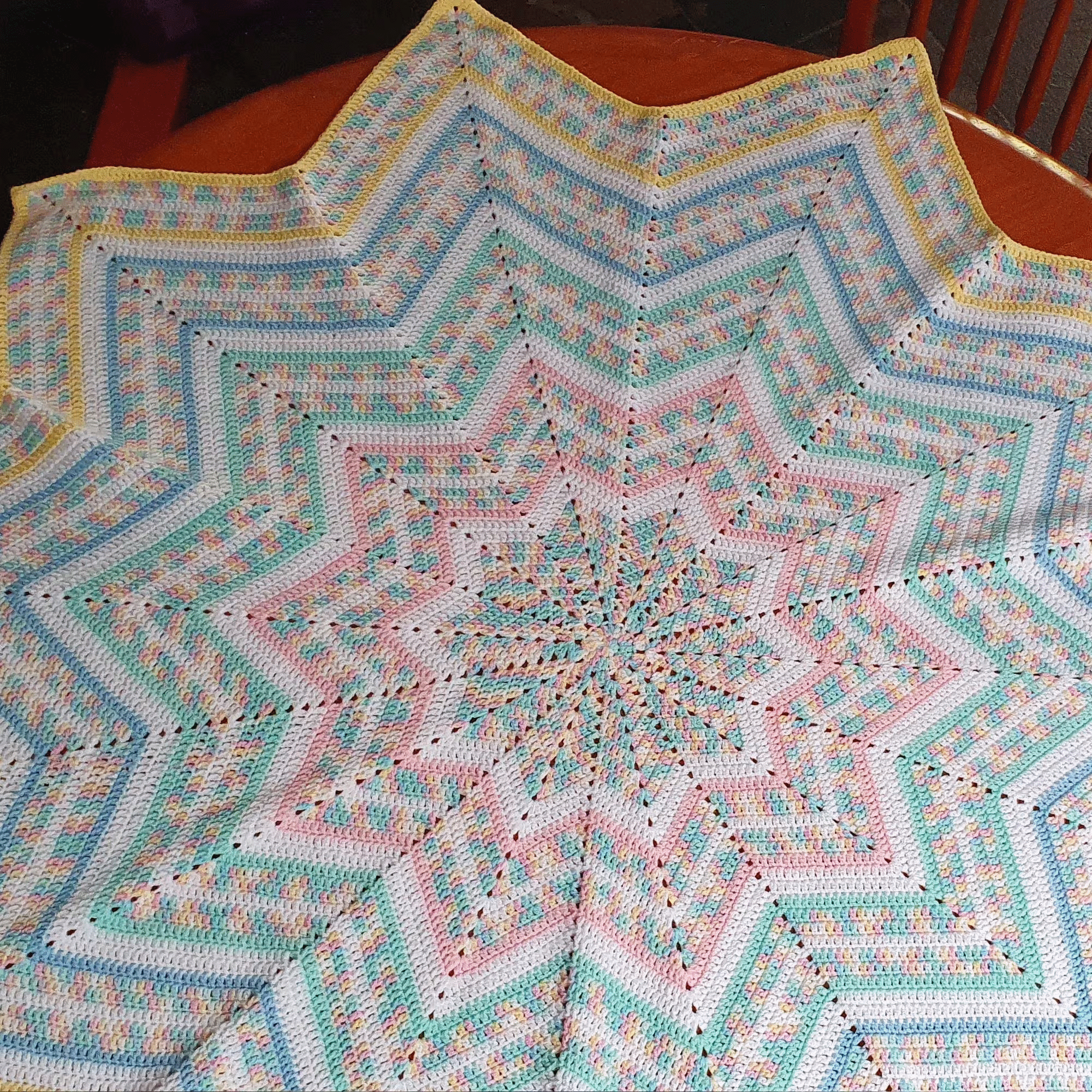 10 point star baby blanket