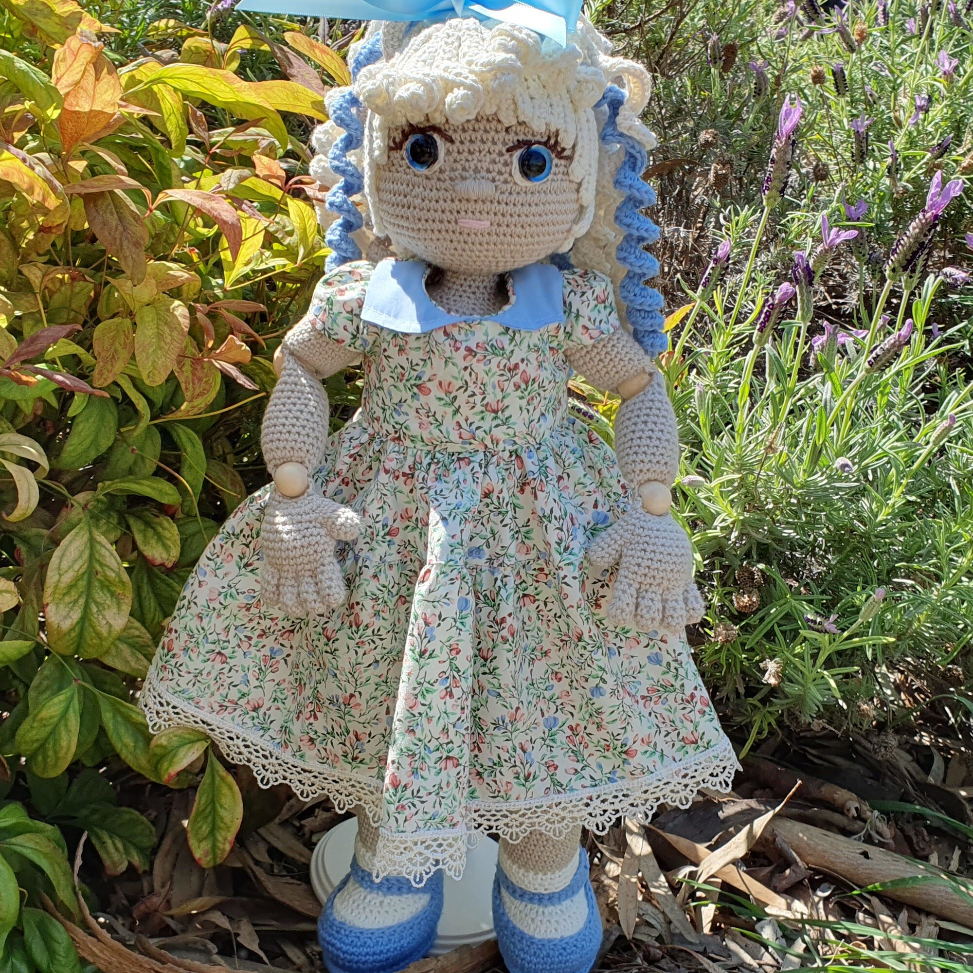 bead jointed crochet doll