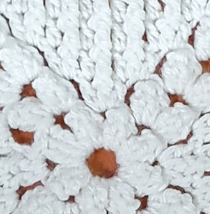 bobble granny square var 4 closeup