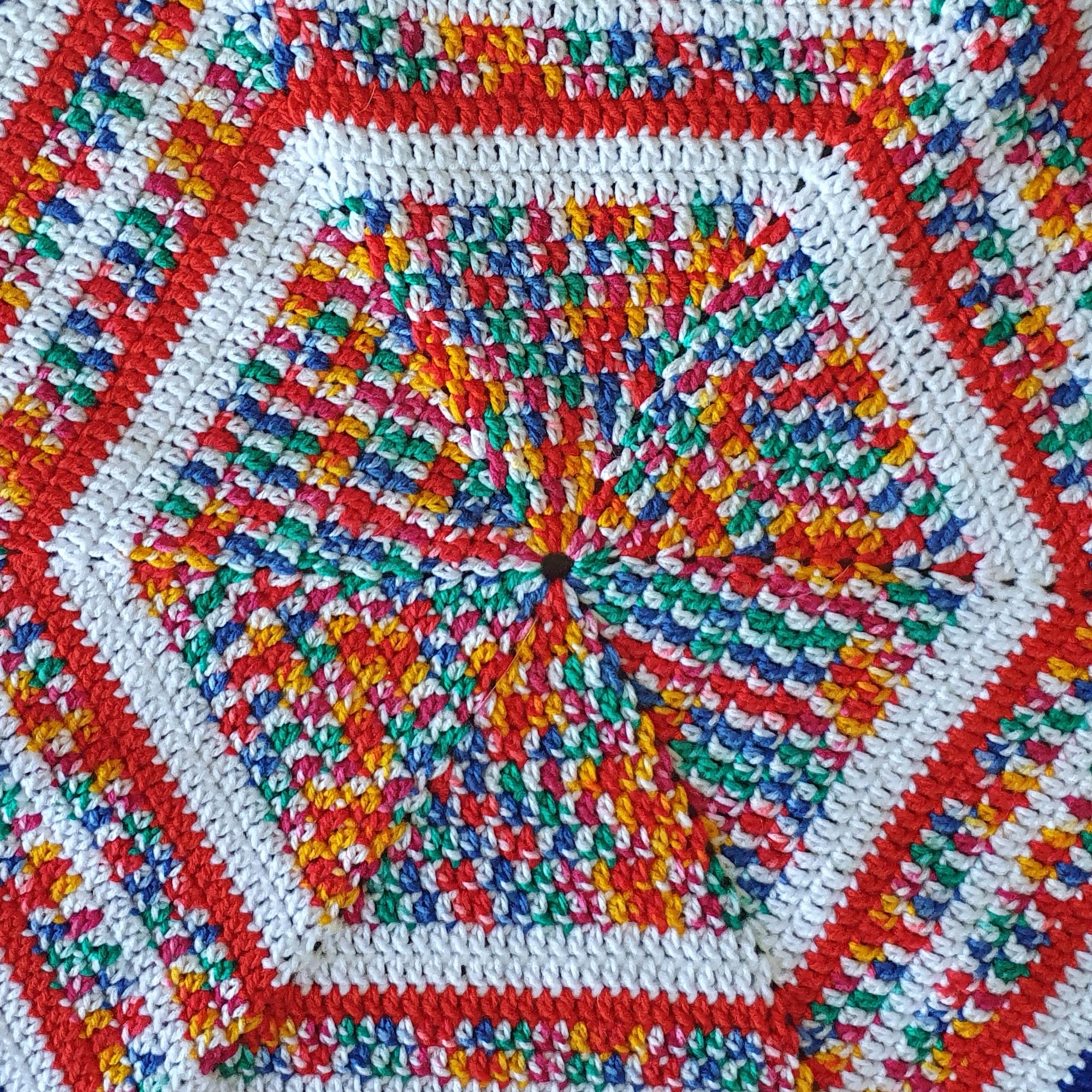 hexagon granny square blanket