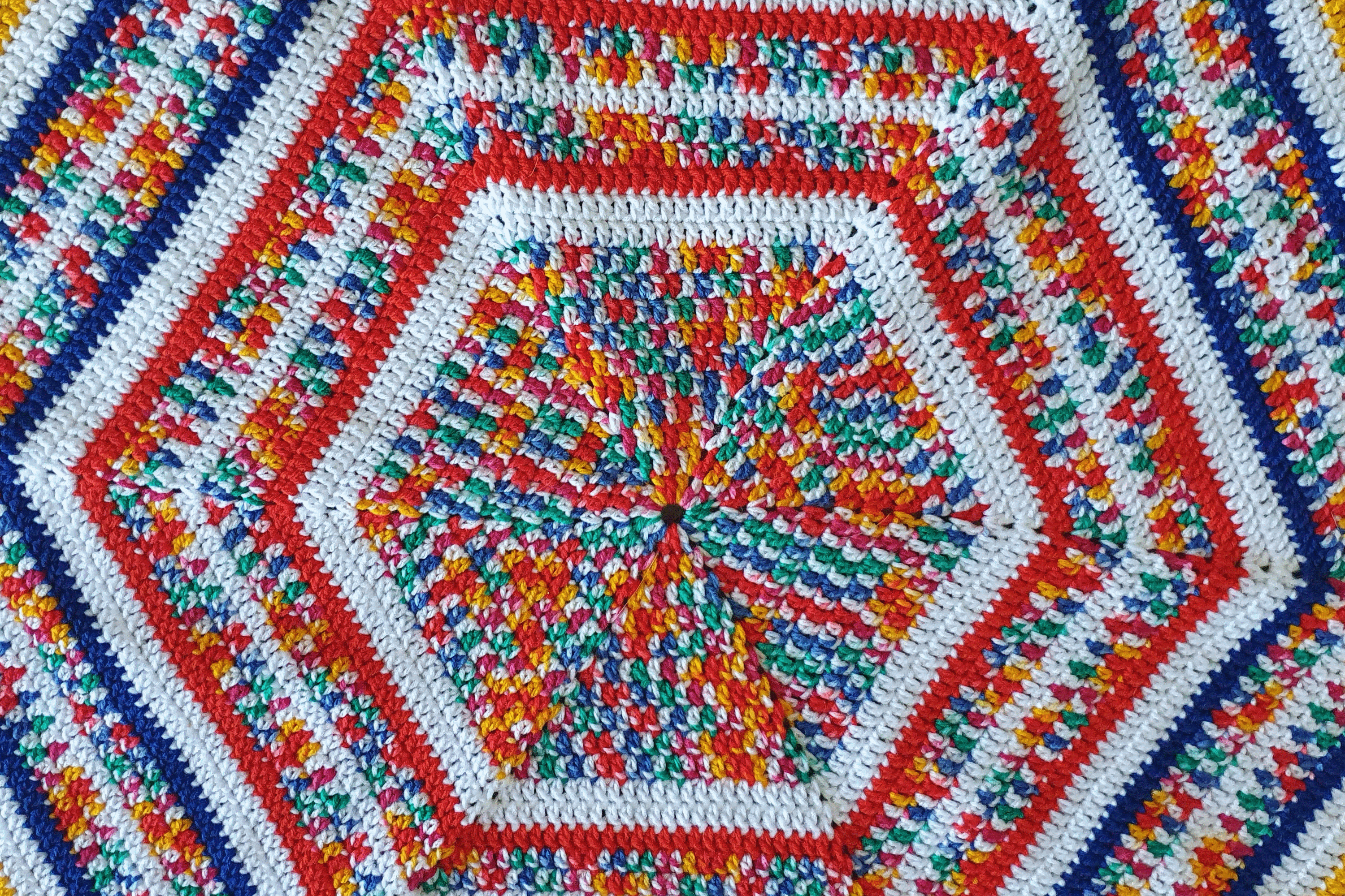 solid hexagon granny square