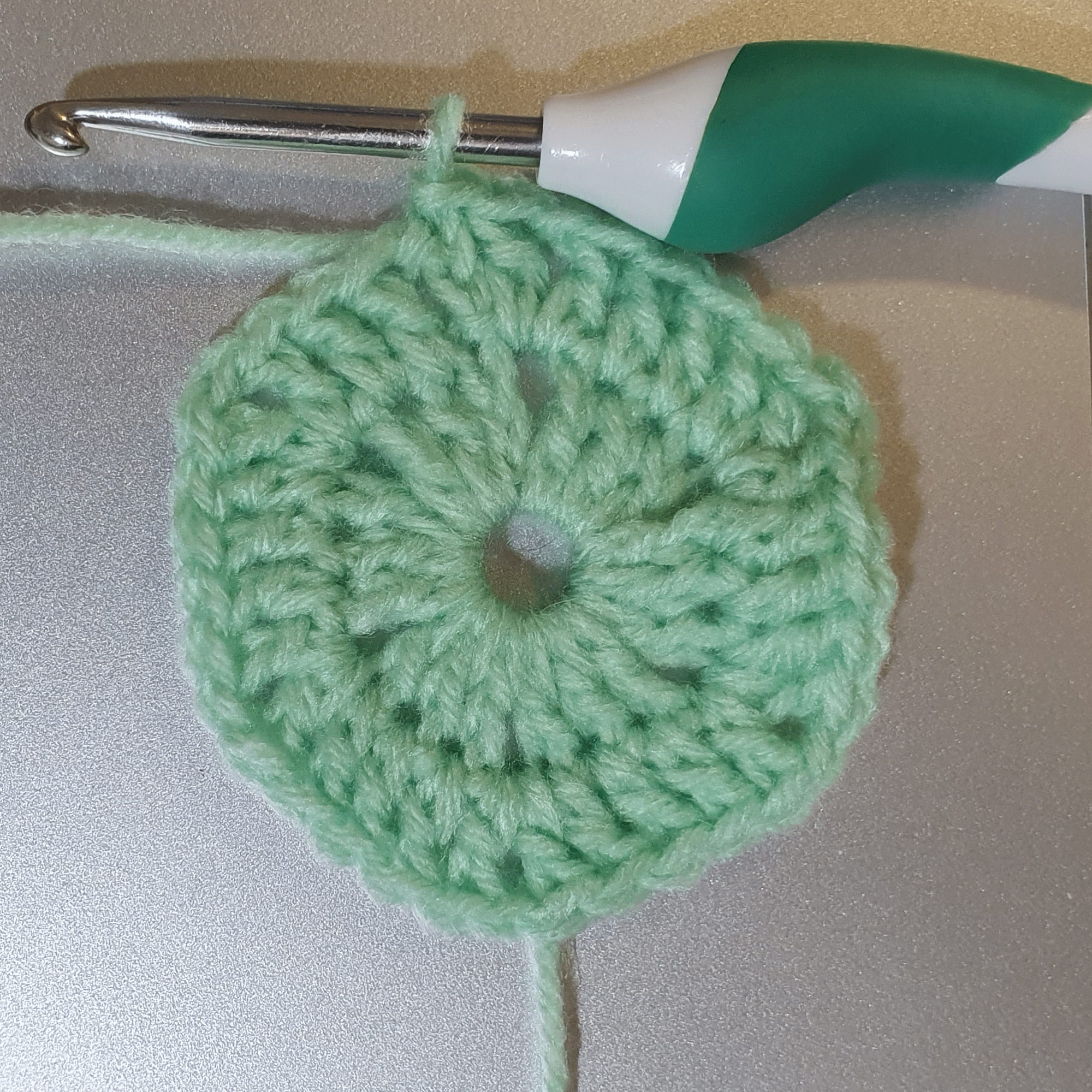 hexagon granny square rnd 2