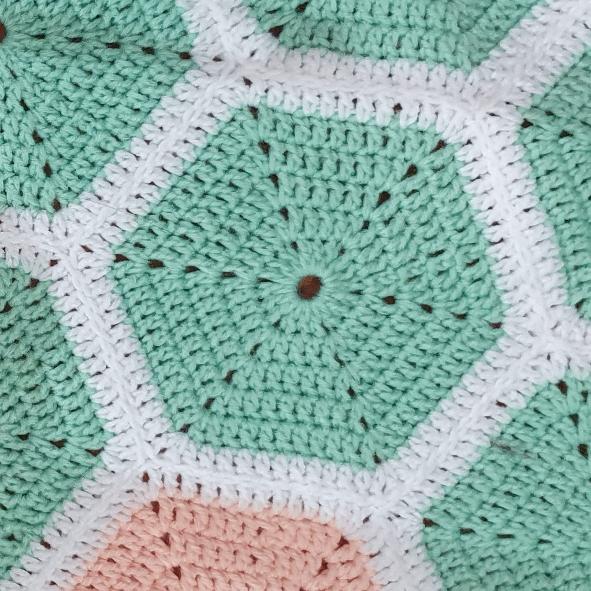 solid hexagon granny square